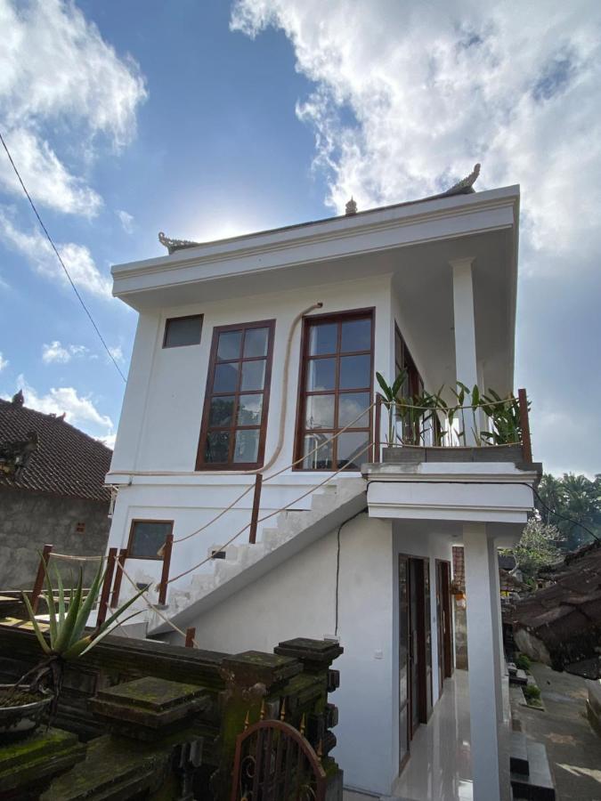 Penol House Hotell Ubud Exteriör bild